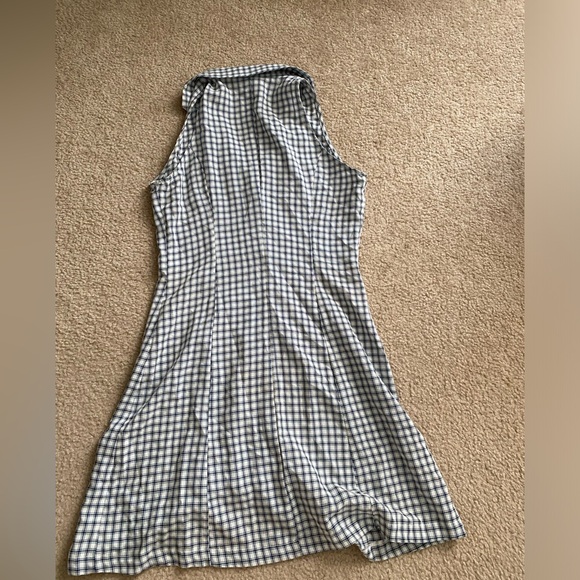 Vintage inspired button up collared dress - Picture 2 of 4